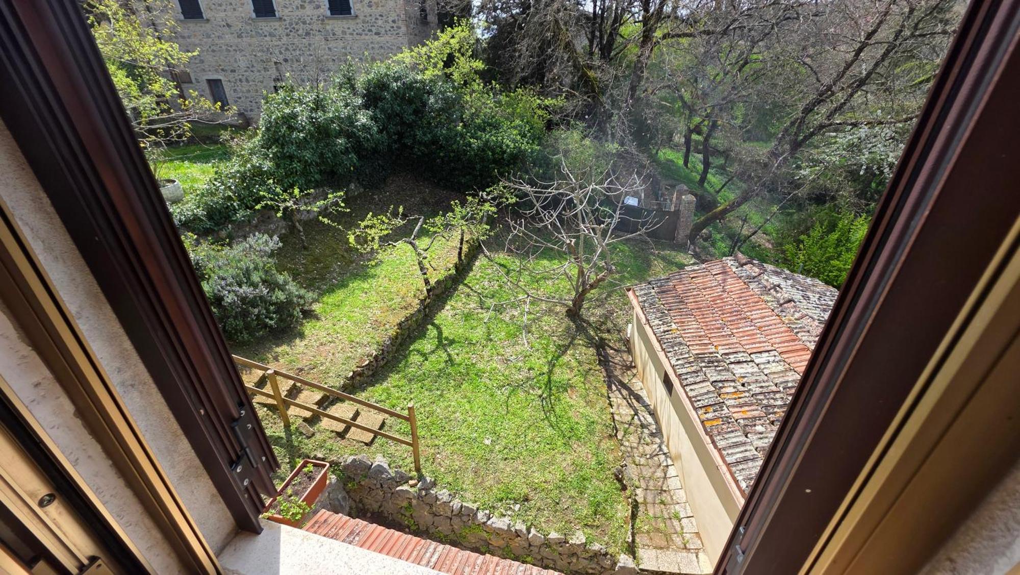 Вілла A Casa Di Gabri Montefollonico Екстер'єр фото
