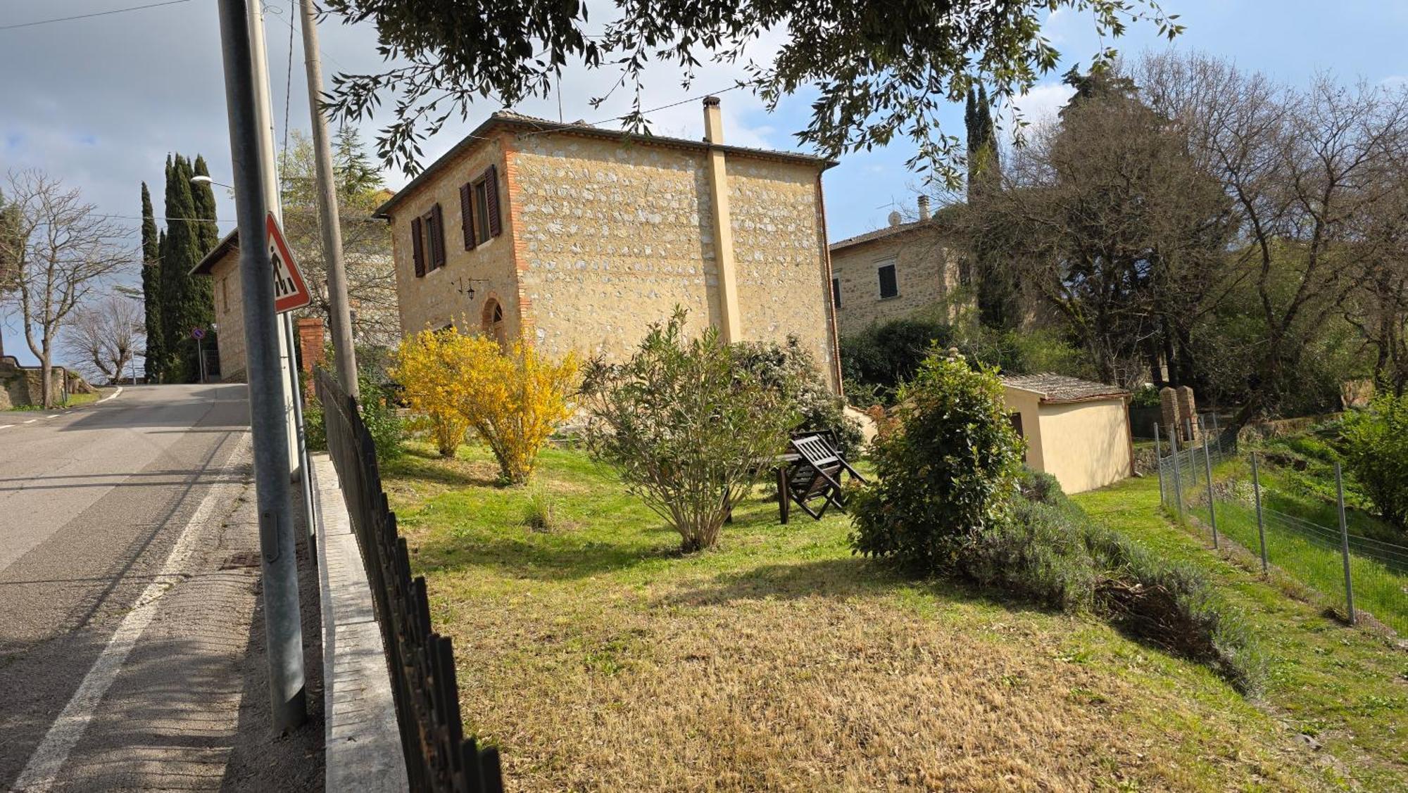 Вілла A Casa Di Gabri Montefollonico Екстер'єр фото