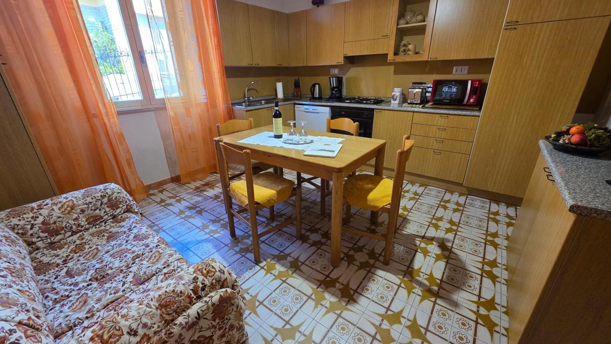 Вілла A Casa Di Gabri Montefollonico Екстер'єр фото