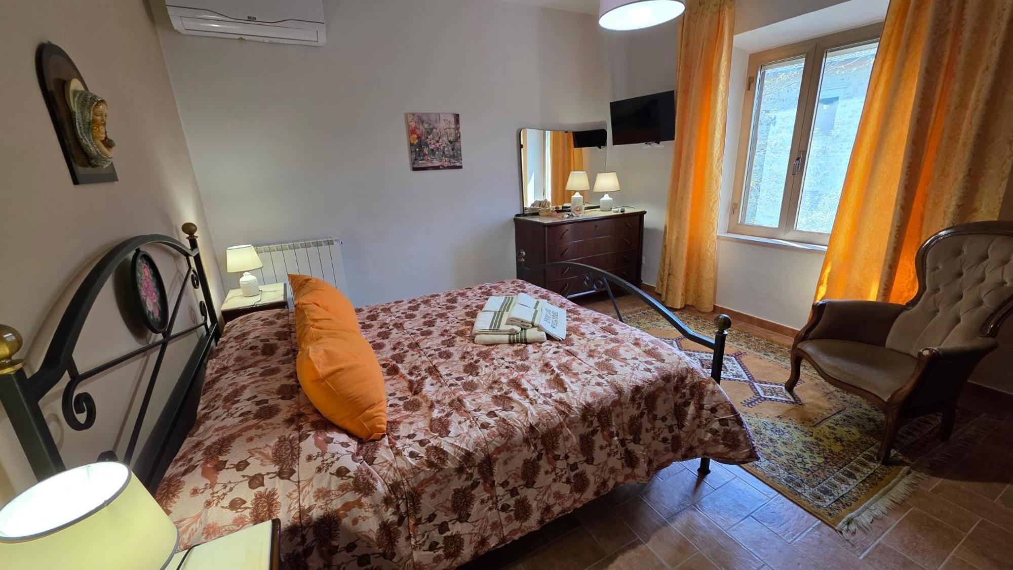 Вілла A Casa Di Gabri Montefollonico Екстер'єр фото
